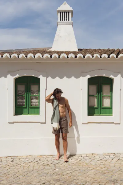 Ericeira Olive Shorts